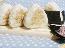 经典日式香烤糯米饭团子的做法大全