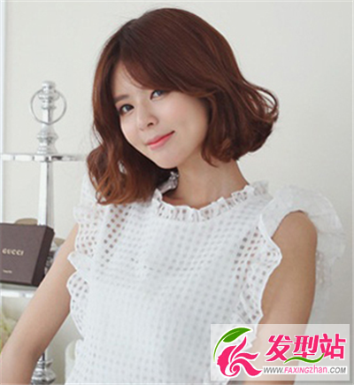 时尚性感美女韩式短发蛋卷发型造型图片第1张