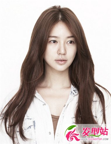 韩国性感女明星气质直发中分发型造型图片大全第1张