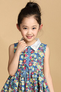 超可爱小女孩韩版丸子头的扎法图解发型图片