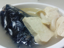 滋润补水又营养的鱼头豆腐汤