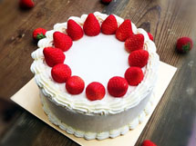 制作草莓奶油蛋糕的做法图片