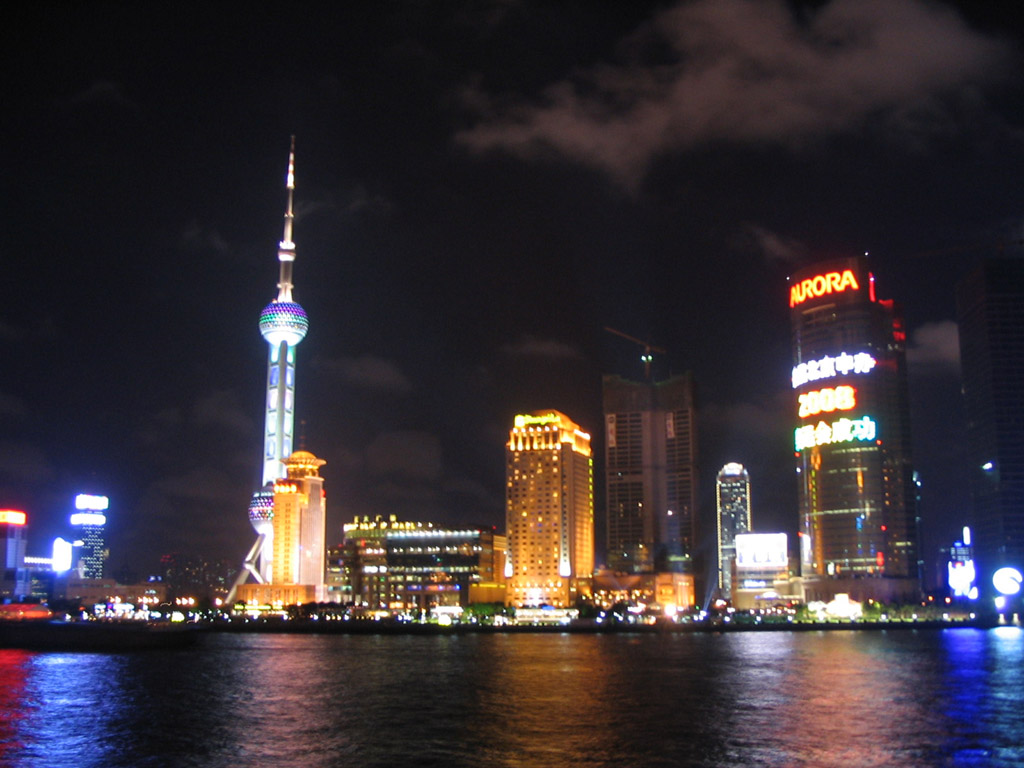 上海东方明珠夜景高清建筑壁纸图片第2张